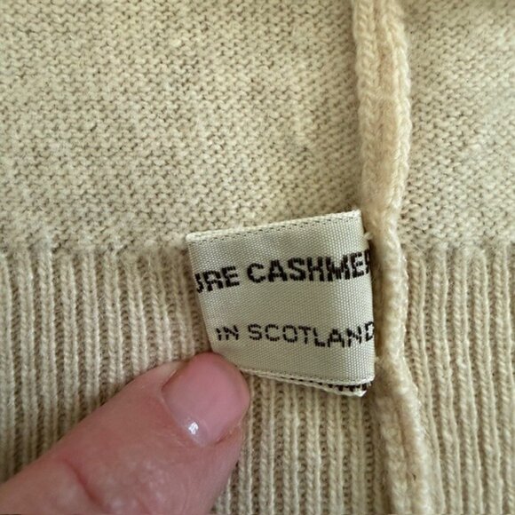 VINTAGE Glenmac Beige Cream 100% Cashmere Cardigan Sweater Small - Picture 13 of 14